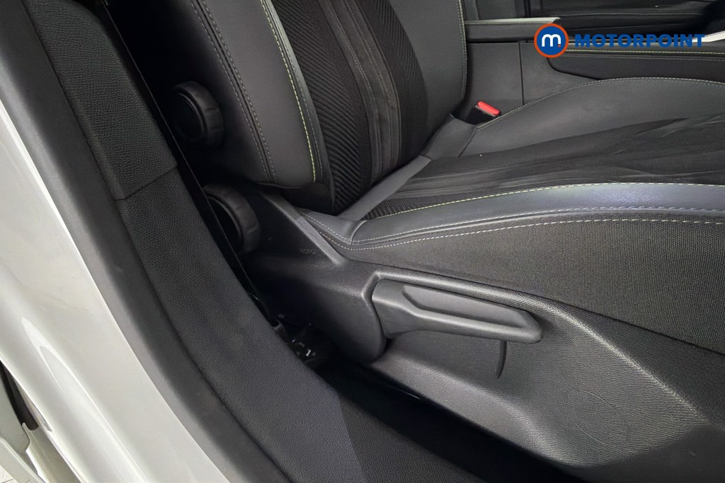 Peugeot 308 GT Automatic Petrol Hatchback - Stock Number (1649523) - 25th supplementary image
