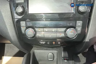 Nissan Qashqai Tekna Manual Petrol SUV - Stock Number (1653600) - 12th supplementary image