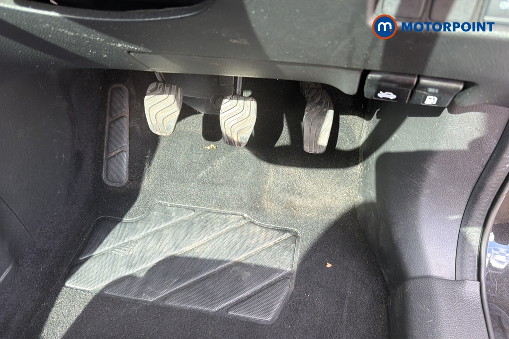 Nissan Qashqai Tekna Manual Petrol SUV - Stock Number (1653600) - 24th supplementary image