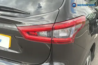 Nissan Qashqai Tekna Manual Petrol SUV - Stock Number (1653600) - 36th supplementary image
