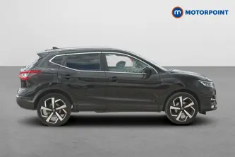 Nissan Qashqai Tekna Manual Petrol SUV - Stock Number (1653600) - Passenger side