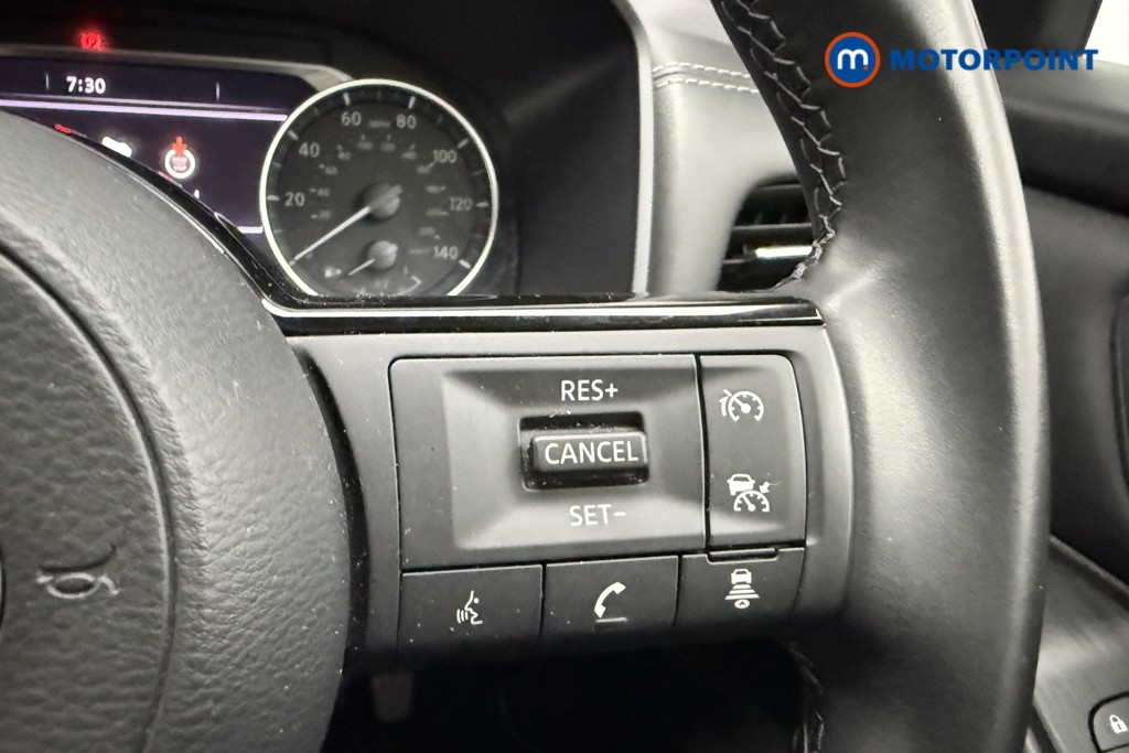 Nissan Qashqai Acenta Premium Manual Petrol SUV - Stock Number (1654605) - 14th supplementary image