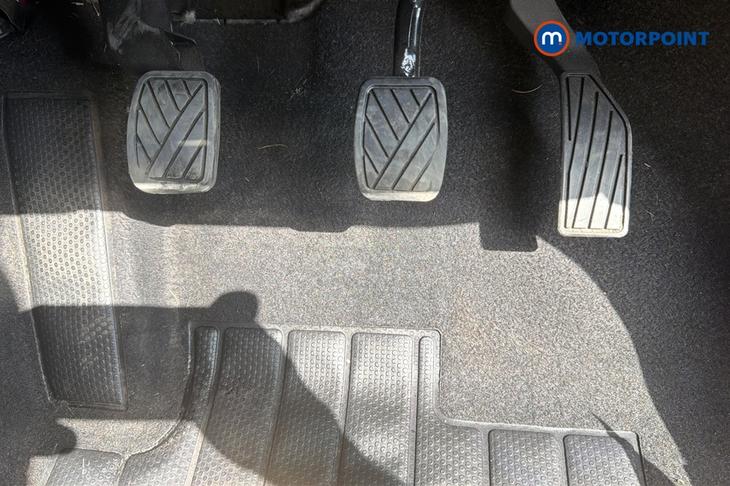Suzuki Vitara Sz-T Manual Petrol SUV - Stock Number (1656339) - 24th supplementary image