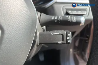 Renault Captur S Edition Manual Petrol SUV - Stock Number (1657442) - 6th supplementary image