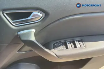 Renault Captur S Edition Manual Petrol SUV - Stock Number (1657442) - 10th supplementary image