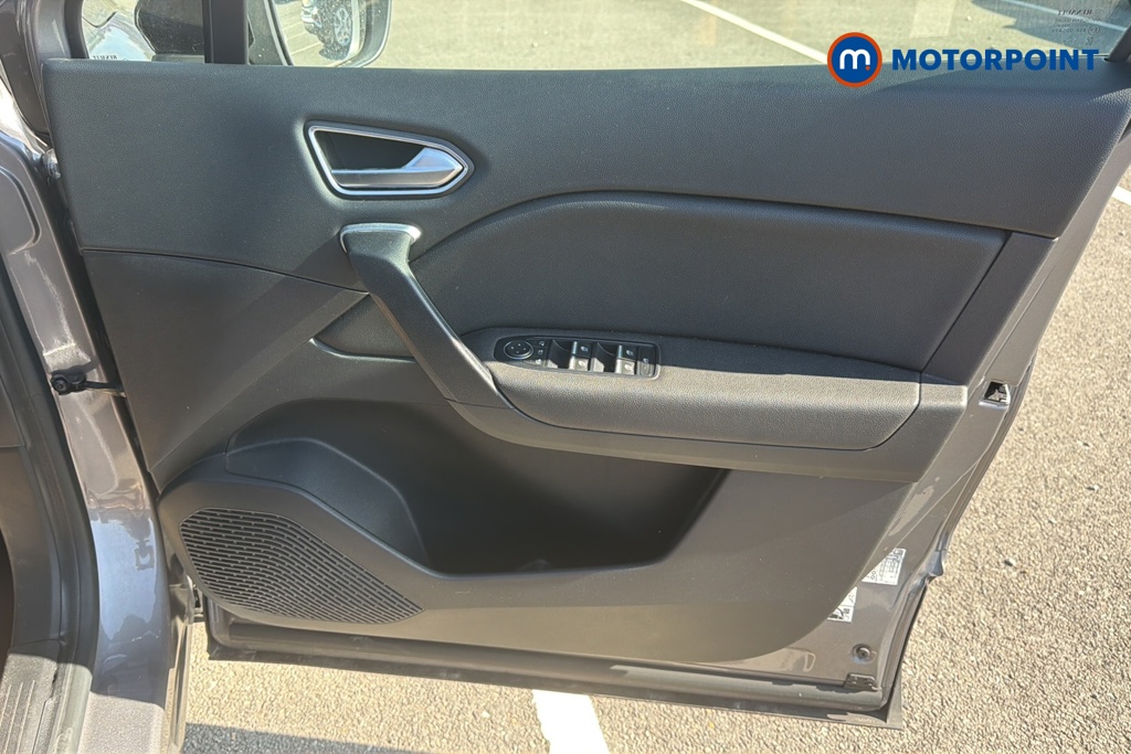 Renault Captur S Edition Manual Petrol SUV - Stock Number (1657442) - 18th supplementary image