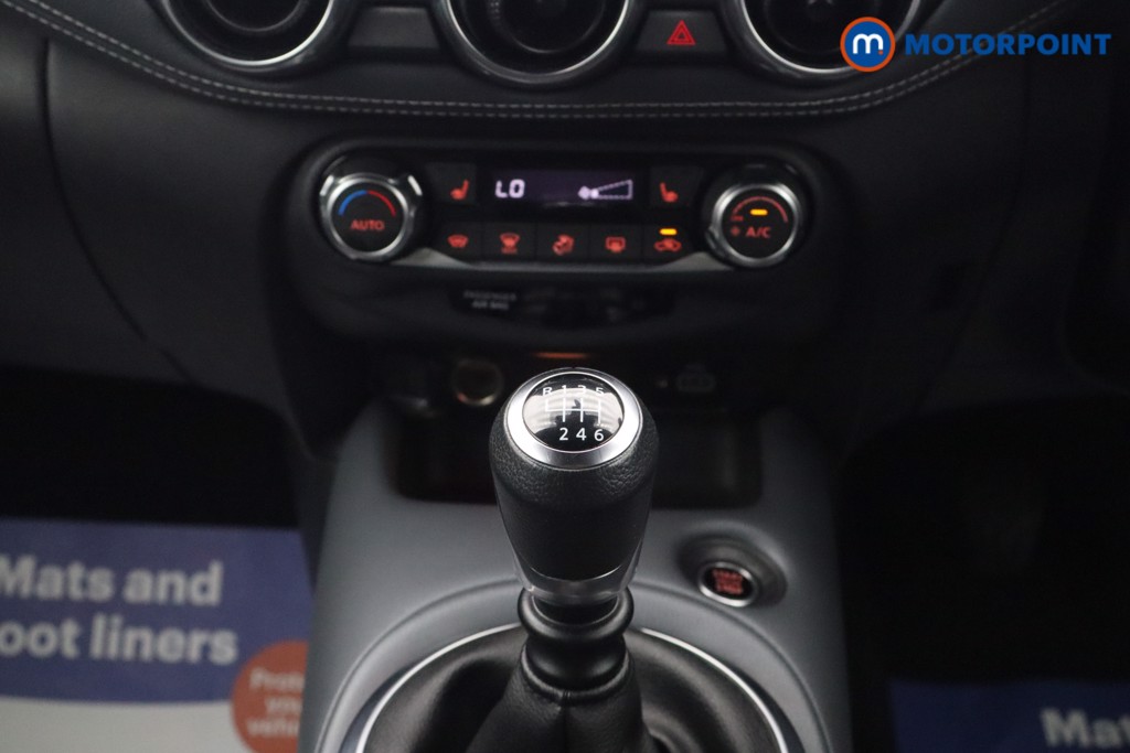 Nissan Juke Tekna Manual Petrol SUV - Stock Number (1658496) - 5th supplementary image