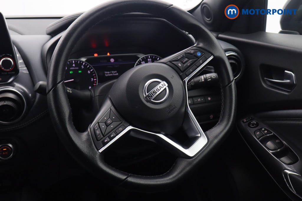 Nissan Juke Tekna Manual Petrol SUV - Stock Number (1658496) - 8th supplementary image