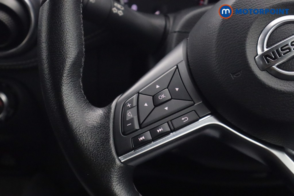 Nissan Juke Tekna Manual Petrol SUV - Stock Number (1658496) - 9th supplementary image