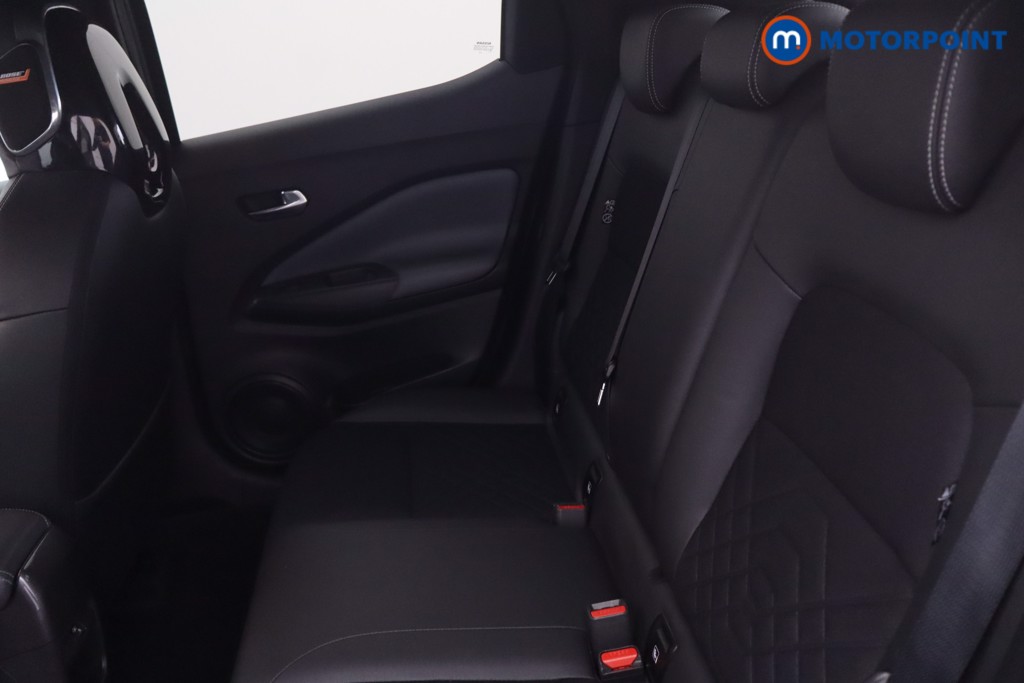 Nissan Juke Tekna Manual Petrol SUV - Stock Number (1658496) - 34th supplementary image