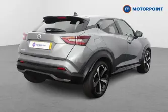 Nissan Juke Tekna Manual Petrol SUV - Stock Number (1658496) - Drivers side rear corner