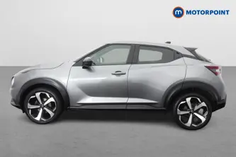Nissan Juke Tekna Manual Petrol SUV - Stock Number (1658496) - Passenger side