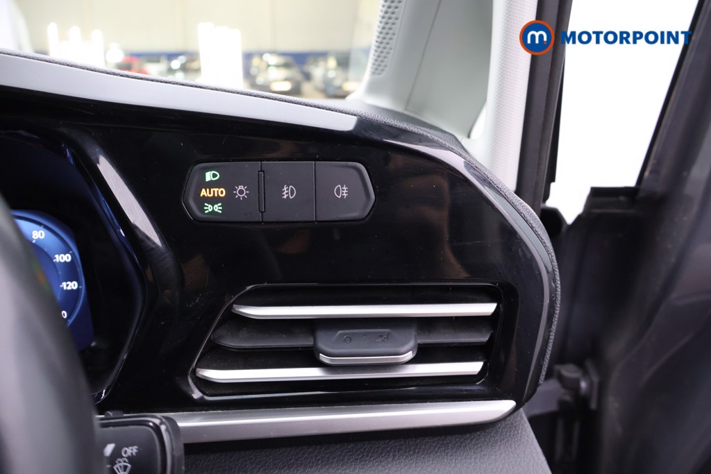 Ford Transit Connect Limited Automatic Petrol Plug-In Hybrid Panel Van - Stock Number (1659386) - 7th supplementary image