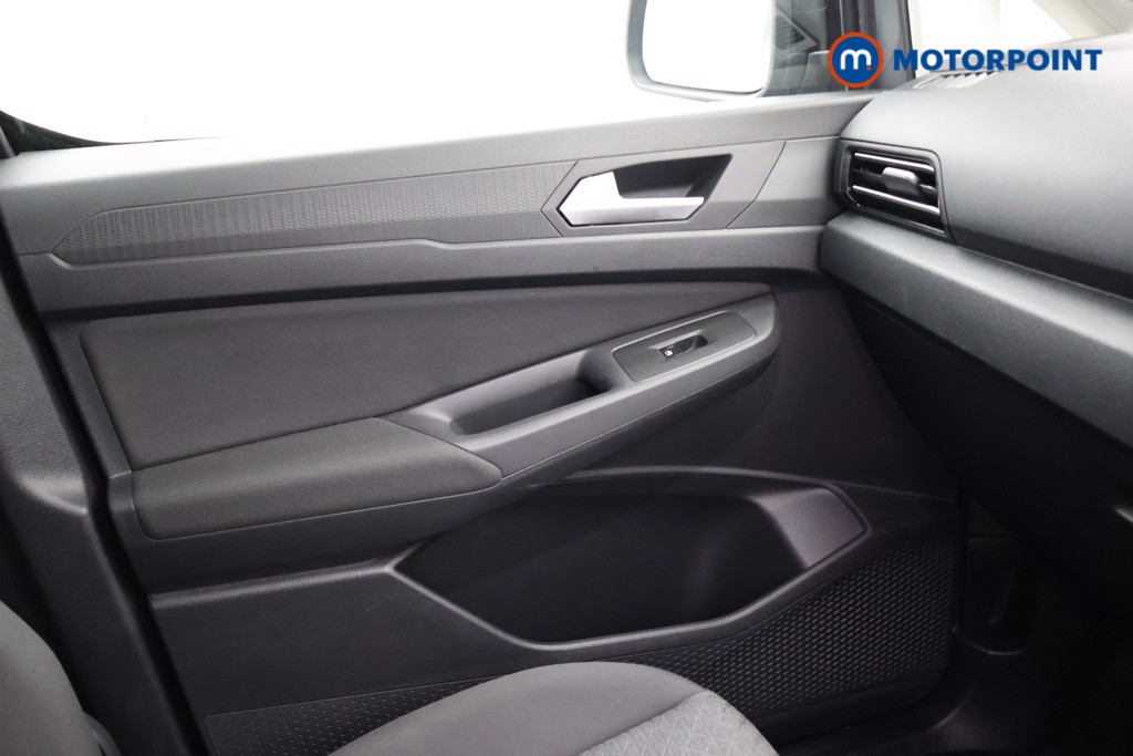 Ford Transit Connect Limited Automatic Petrol Plug-In Hybrid Panel Van - Stock Number (1659386) - 11th supplementary image