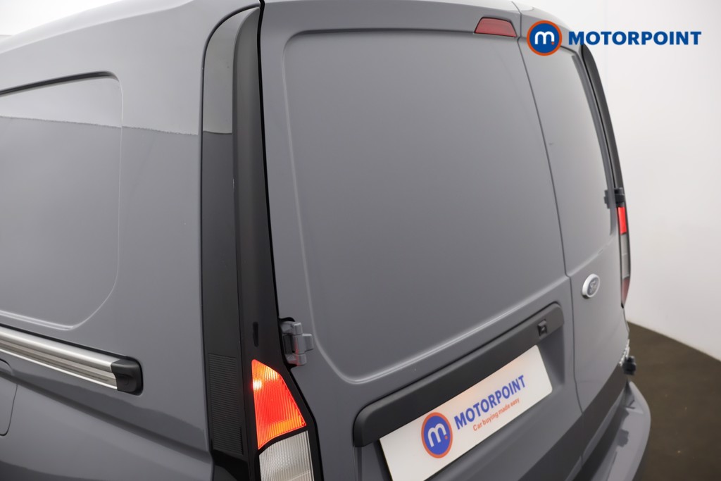 Ford Transit Connect Limited Automatic Petrol Plug-In Hybrid Panel Van - Stock Number (1659386) - 27th supplementary image