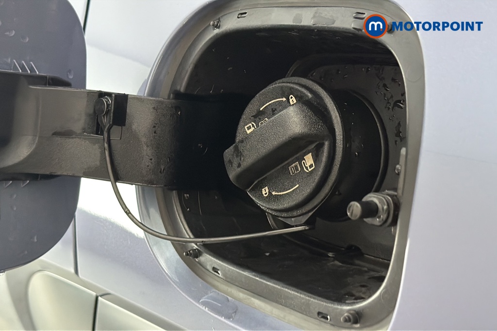 Hyundai Kona Advance Automatic Petrol-Electric Hybrid SUV - Stock Number (1660231) - 41st supplementary image
