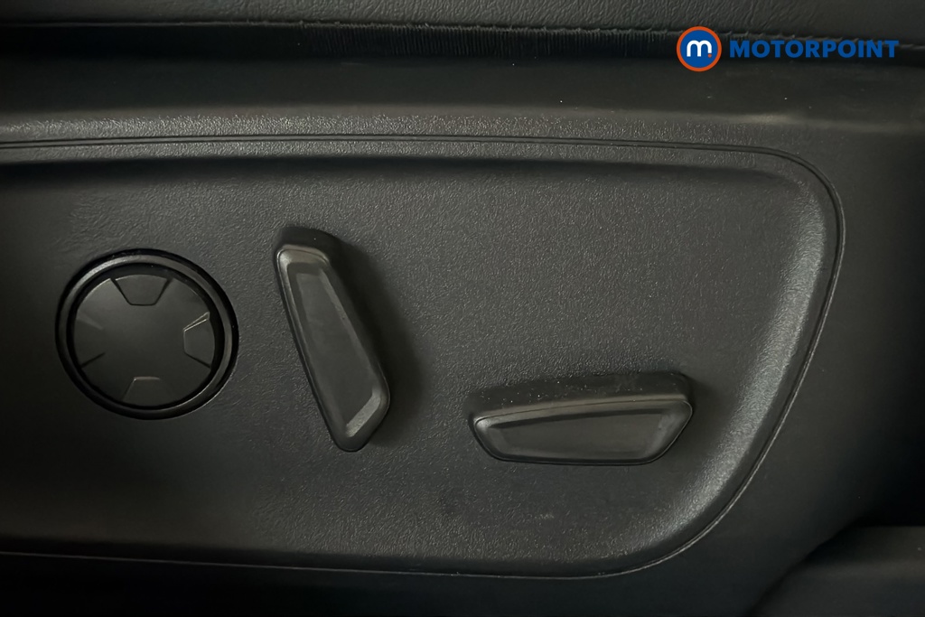 Ford Kuga Active Automatic Petrol-Electric Hybrid SUV - Stock Number (1660474) - 999th supplementary image