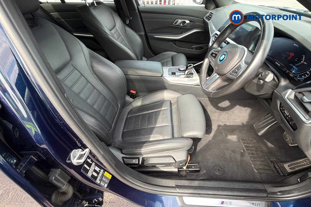 BMW 3 Series M Sport Pro Edition Automatic Petrol Plug-In Hybrid Saloon - Stock Number (1662199) - 10th supplementary image