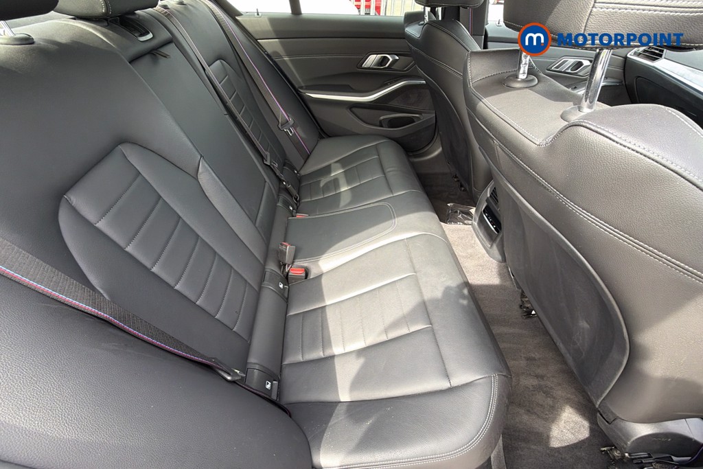 BMW 3 Series M Sport Pro Edition Automatic Petrol Plug-In Hybrid Saloon - Stock Number (1662199) - 11th supplementary image