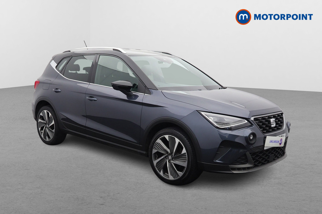 SEAT Arona listing photo