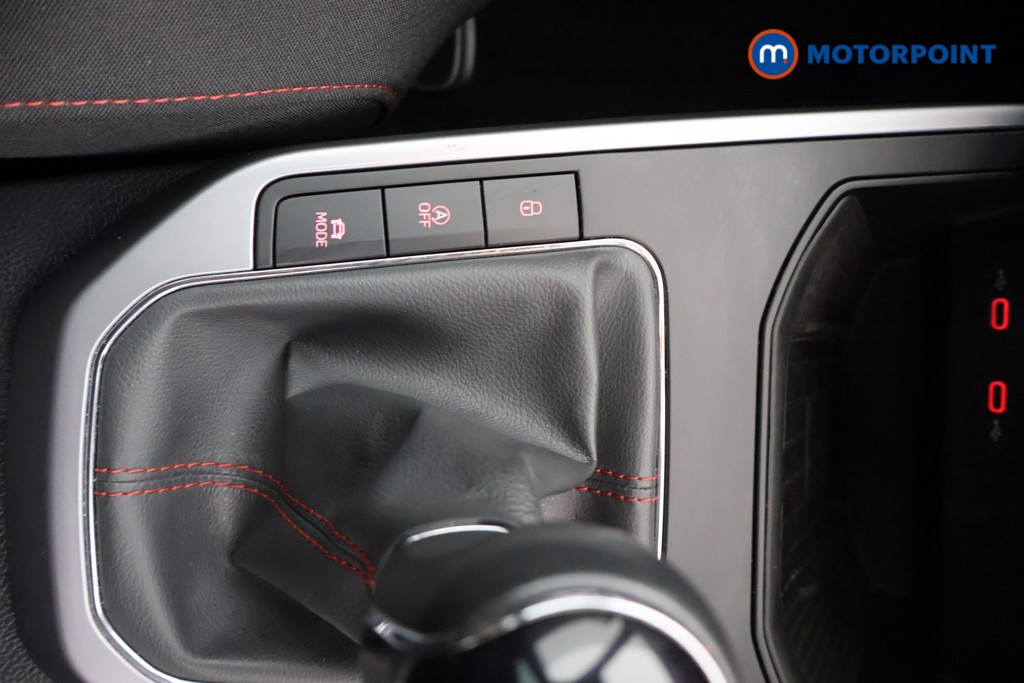 Seat Arona Fr Red Edition Manual Petrol SUV - Stock Number (1664455) - 11th supplementary image
