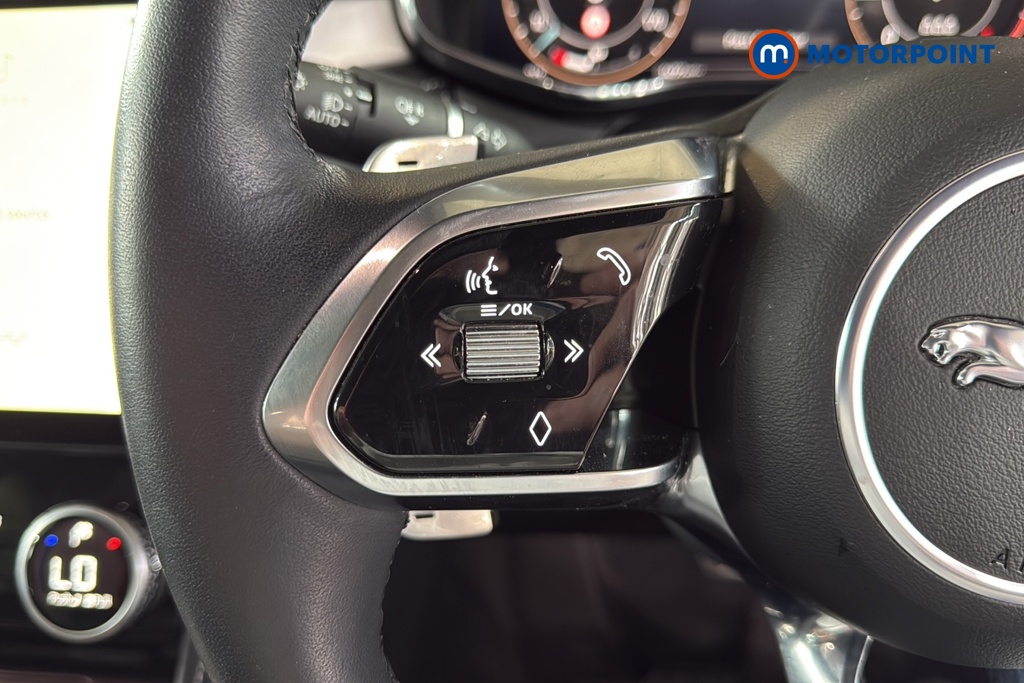 Jaguar F-Pace R-Dynamic Se Black Automatic Diesel SUV - Stock Number (1664508) - 4th supplementary image