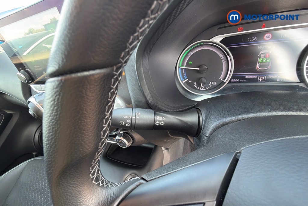 Nissan Juke N-Connecta Automatic Petrol-Electric Hybrid SUV - Stock Number (1664564) - 3rd supplementary image