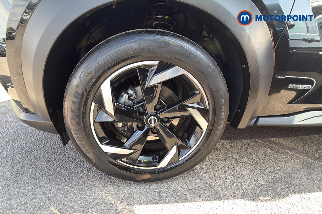 Nissan Juke N-Connecta Automatic Petrol-Electric Hybrid SUV - Stock Number (1664564) - 41st supplementary image