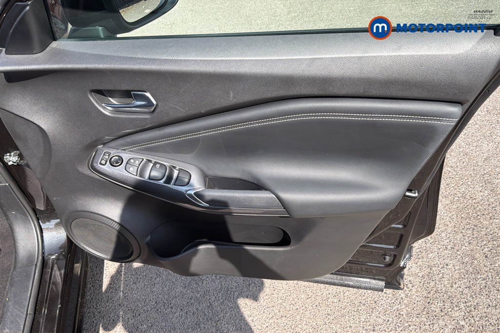 Nissan Juke N-Connecta Automatic Petrol-Electric Hybrid SUV - Stock Number (1664564) - 42nd supplementary image