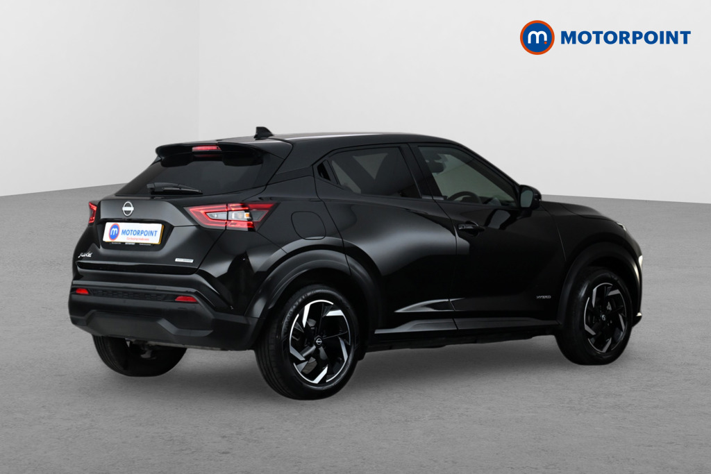 Nissan Juke N-Connecta Automatic Petrol-Electric Hybrid SUV - Stock Number (1664564) - Drivers side rear corner