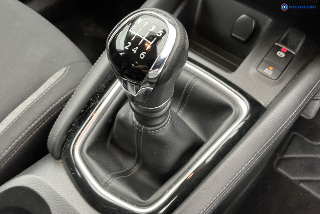 Nissan Qashqai Acenta Premium Manual Petrol SUV - Stock Number (1665627) - 15th supplementary image
