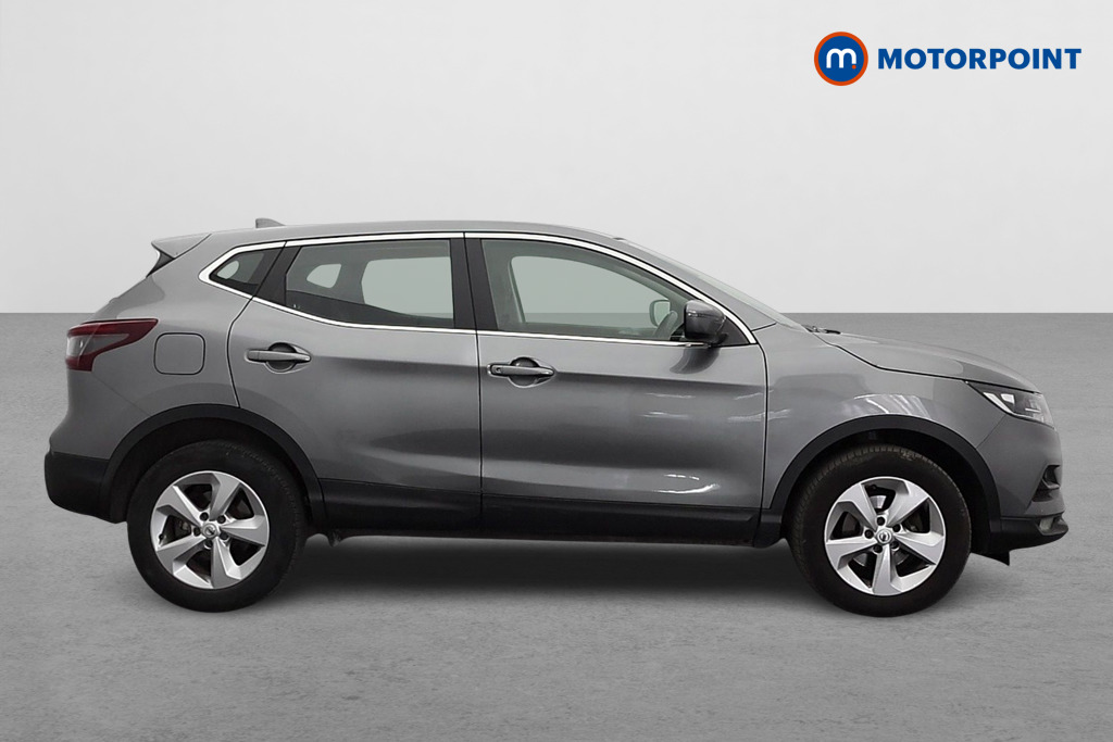 Nissan Qashqai Acenta Premium Manual Petrol SUV - Stock Number (1665627) - Drivers side