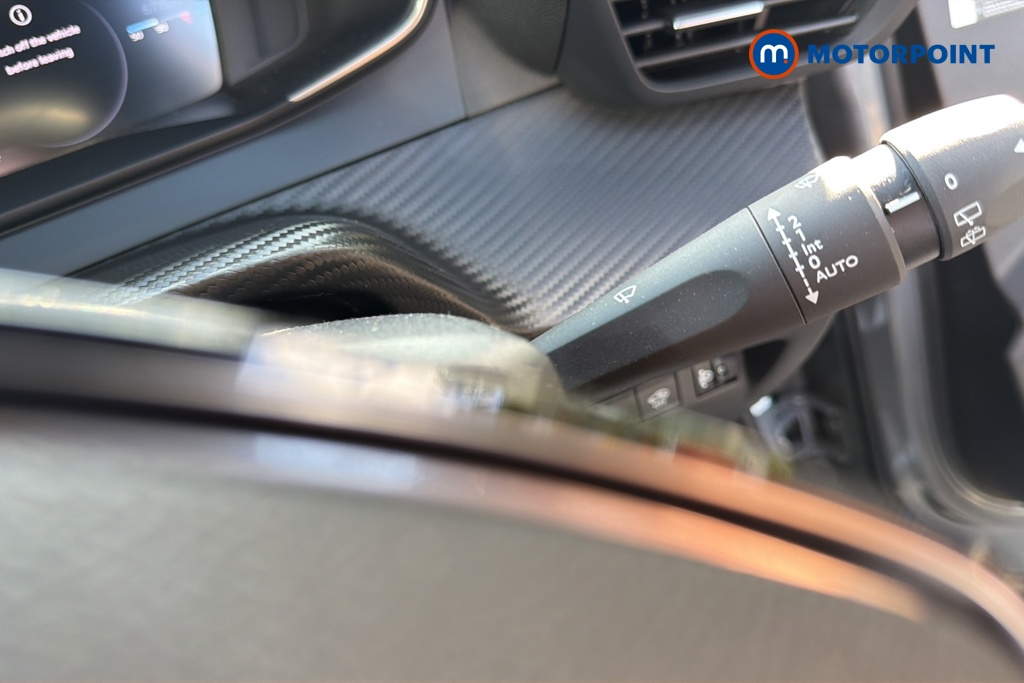 Peugeot 2008 Allure Manual Petrol SUV - Stock Number (1665911) - 6th supplementary image