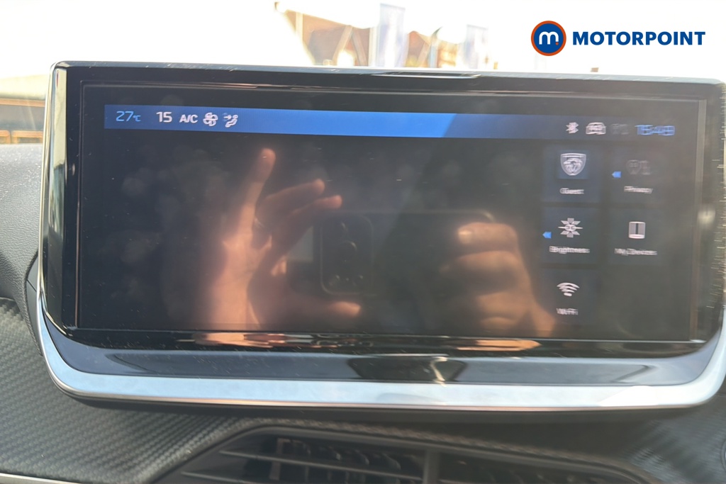 Peugeot 2008 Allure Manual Petrol SUV - Stock Number (1665911) - 8th supplementary image