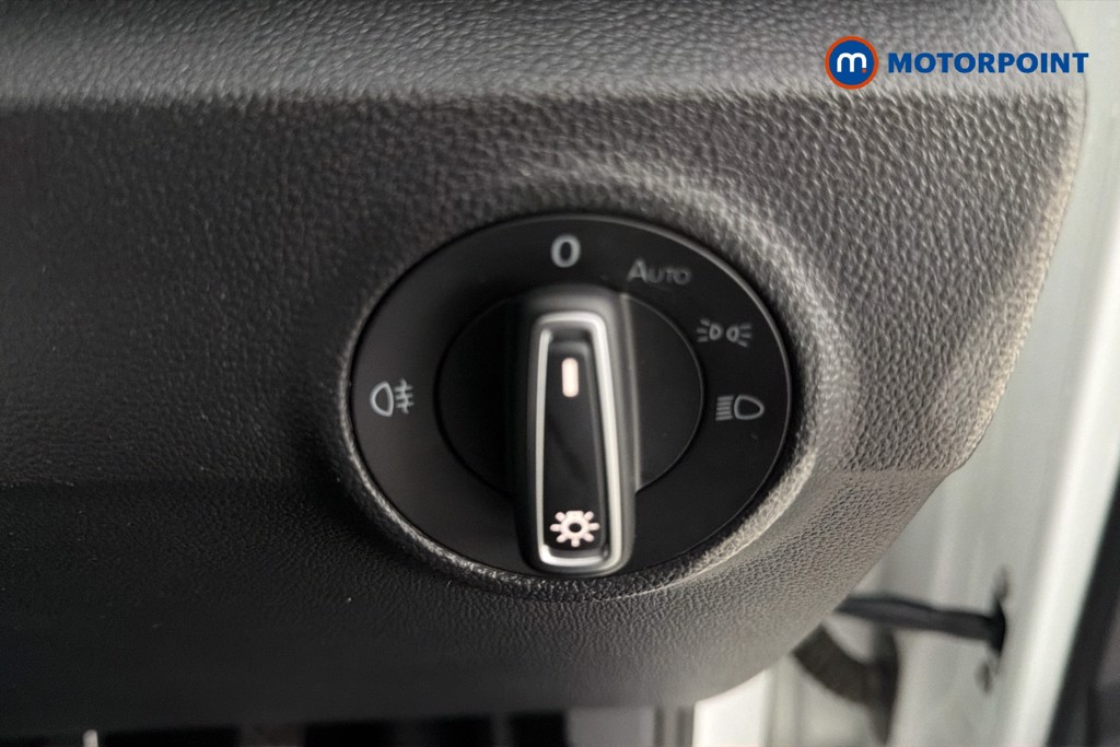 Volkswagen T-Roc SE Manual Petrol SUV - Stock Number (1666110) - 18th supplementary image