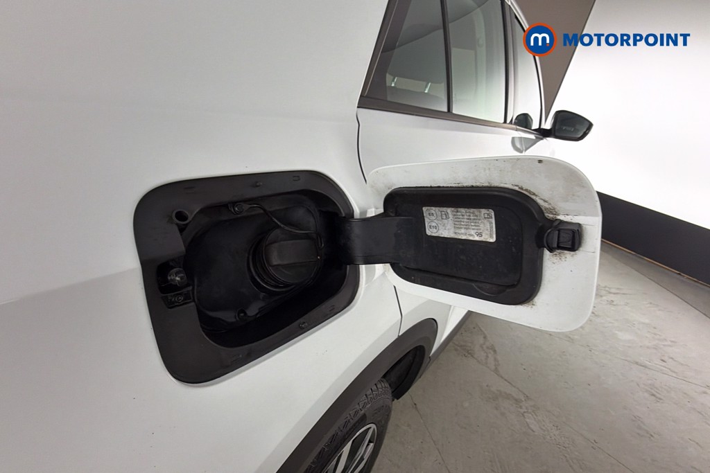 Volkswagen T-Roc SE Manual Petrol SUV - Stock Number (1666110) - 41st supplementary image