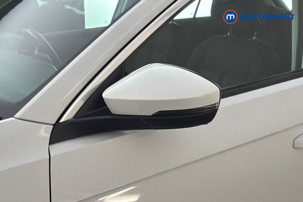 Volkswagen T-Roc SE Manual Petrol SUV - Stock Number (1666110) - 43rd supplementary image