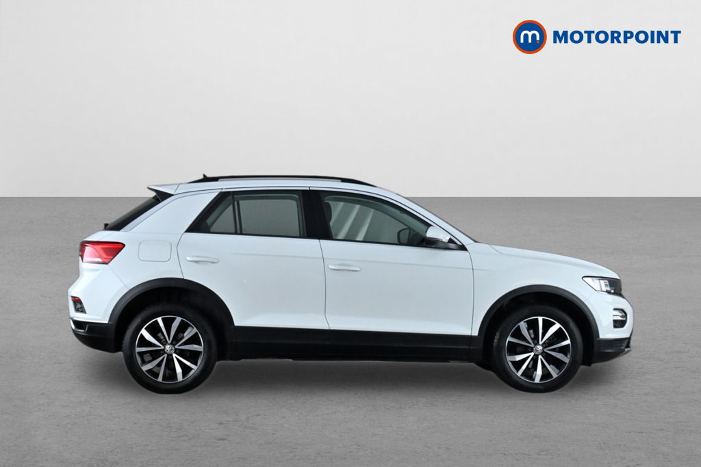 Volkswagen T-Roc SE Manual Petrol SUV - Stock Number (1666110) - Drivers side