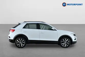 Volkswagen T-Roc SE Manual Petrol SUV - Stock Number (1666110) - Drivers side