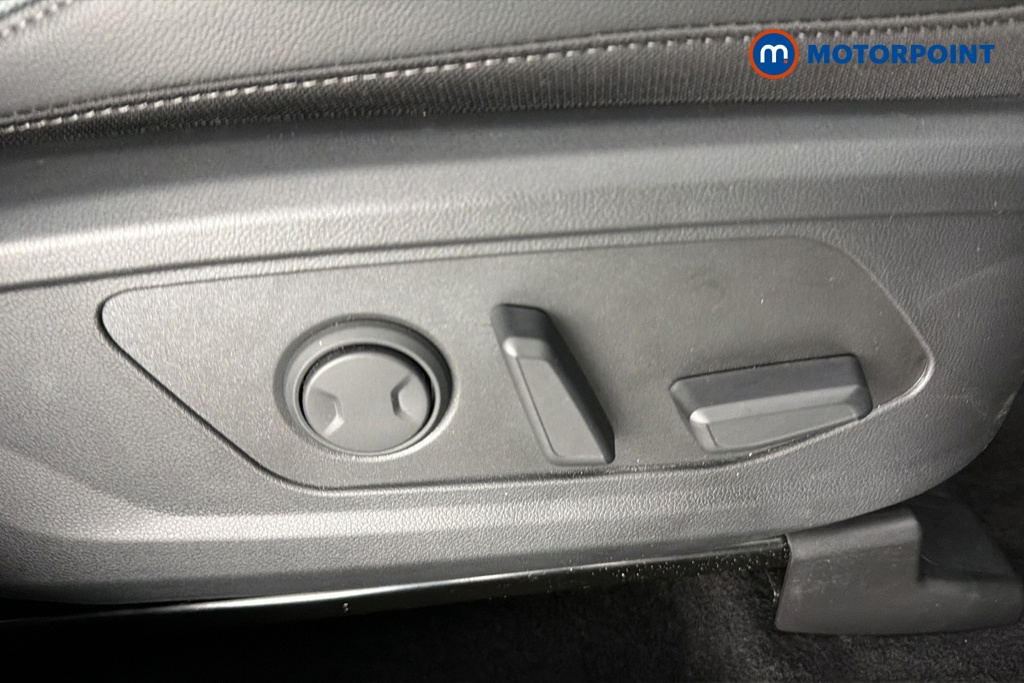 Hyundai Tucson Ultimate Automatic Petrol Plug-In Hybrid SUV - Stock Number (1666421) - 23rd supplementary image