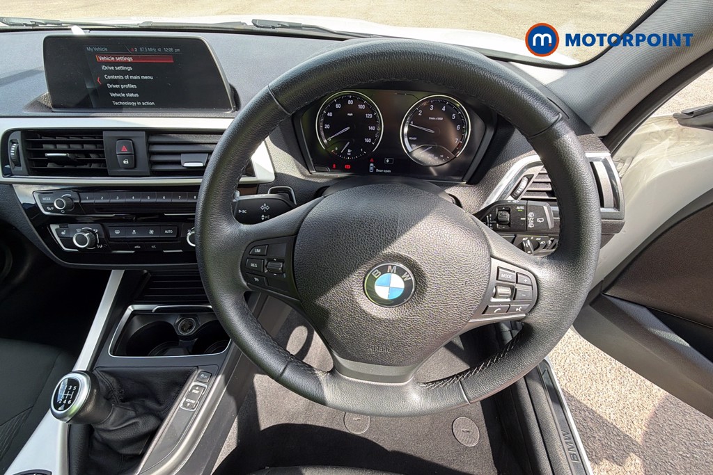 BMW 1 Series Se Business Manual Petrol Hatchback - Stock Number (1666657) - 25th supplementary image