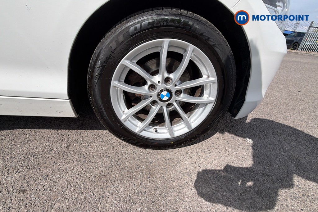 BMW 1 Series Se Business Manual Petrol Hatchback - Stock Number (1666657) - 37th supplementary image
