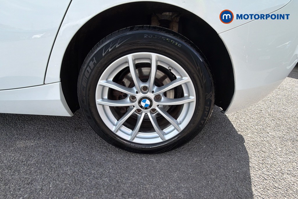 BMW 1 Series Se Business Manual Petrol Hatchback - Stock Number (1666657) - 39th supplementary image