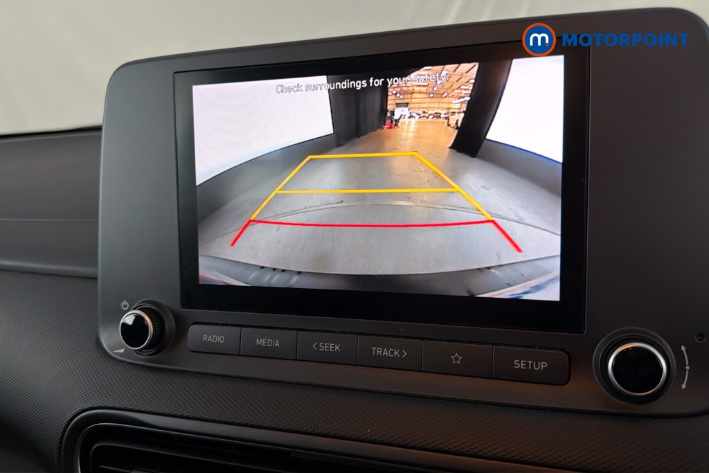 Hyundai Kona Se Connect Manual Petrol SUV - Stock Number (1666659) - 13th supplementary image