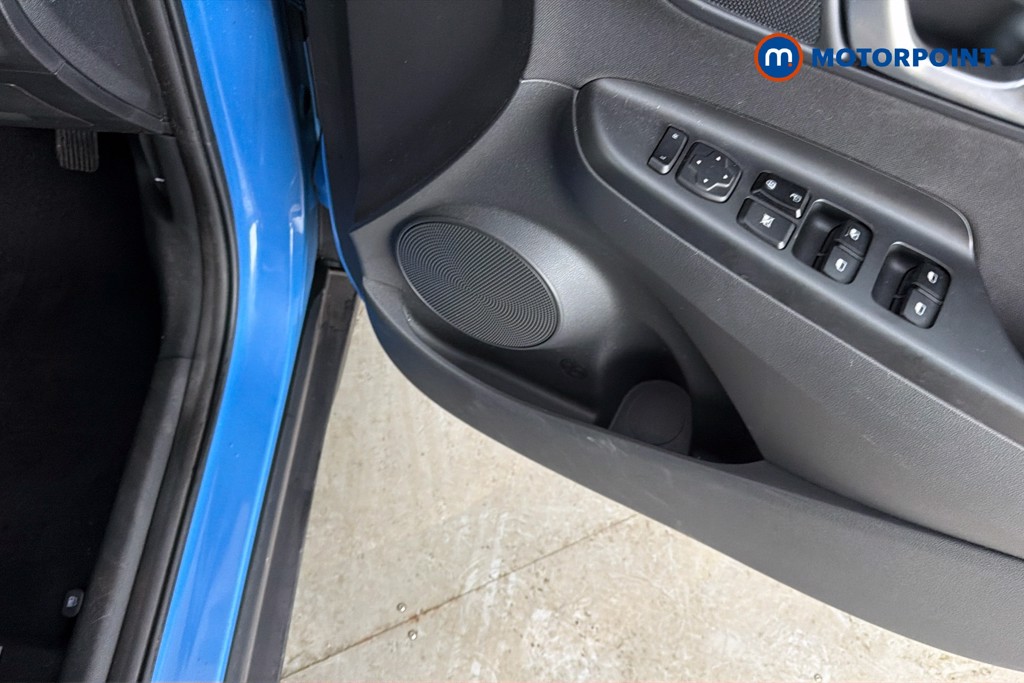Hyundai Kona Se Connect Manual Petrol SUV - Stock Number (1666659) - 21st supplementary image