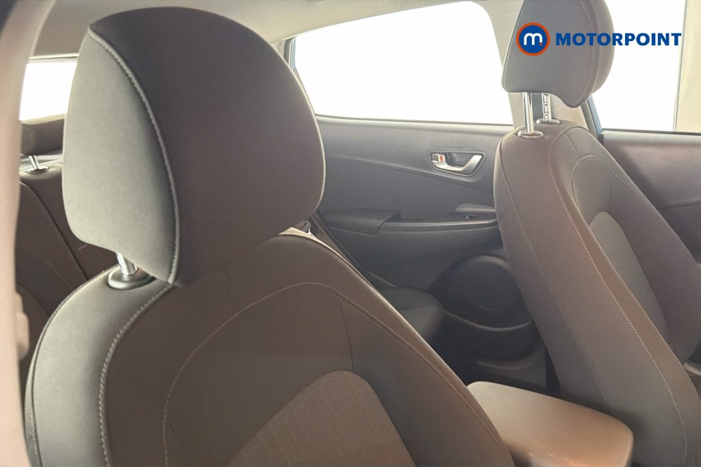 Hyundai Kona Se Connect Manual Petrol SUV - Stock Number (1666659) - 23rd supplementary image