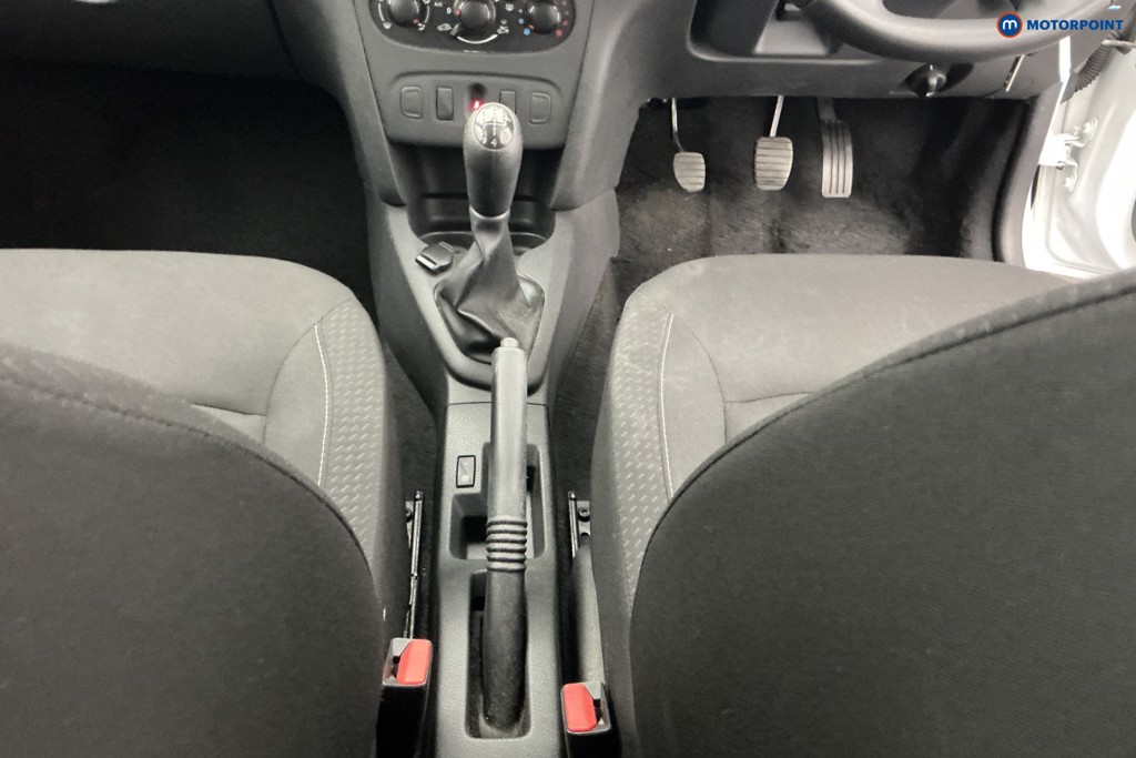 Dacia Sandero Essential Manual Petrol Hatchback - Stock Number (1666769) - 11th supplementary image