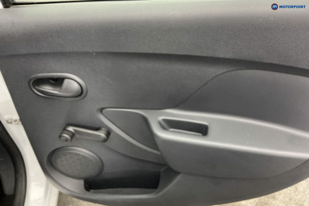 Dacia Sandero Essential Manual Petrol Hatchback - Stock Number (1666769) - 27th supplementary image