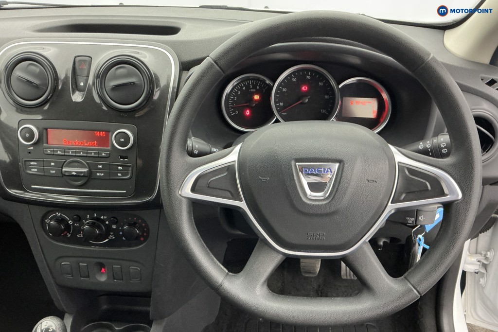 Dacia Sandero Essential Manual Petrol Hatchback - Stock Number (1666769) - 1st supplementary image