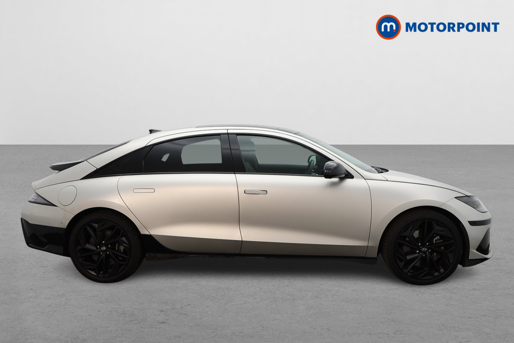 Hyundai Ioniq 6 First Edition Automatic Electric Saloon - Stock Number (1666781) - Drivers side